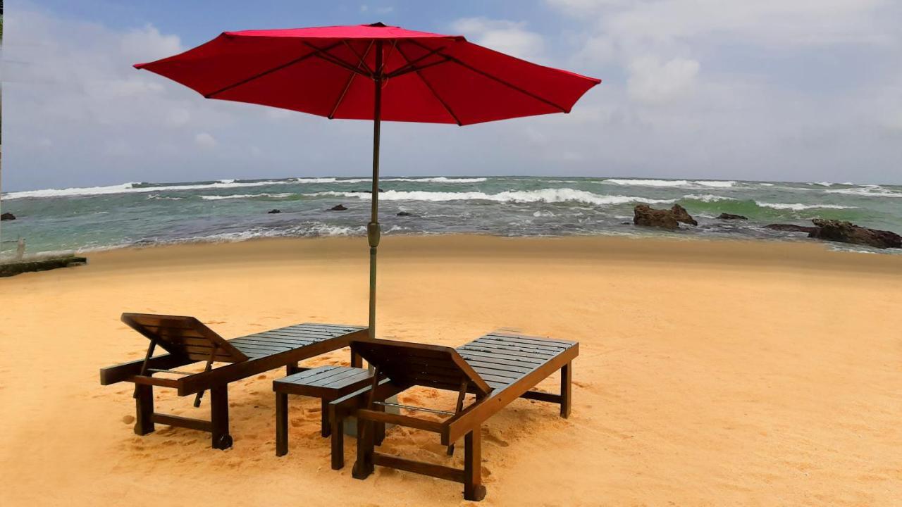 Akurala Beach Boutique Resort מראה חיצוני תמונה