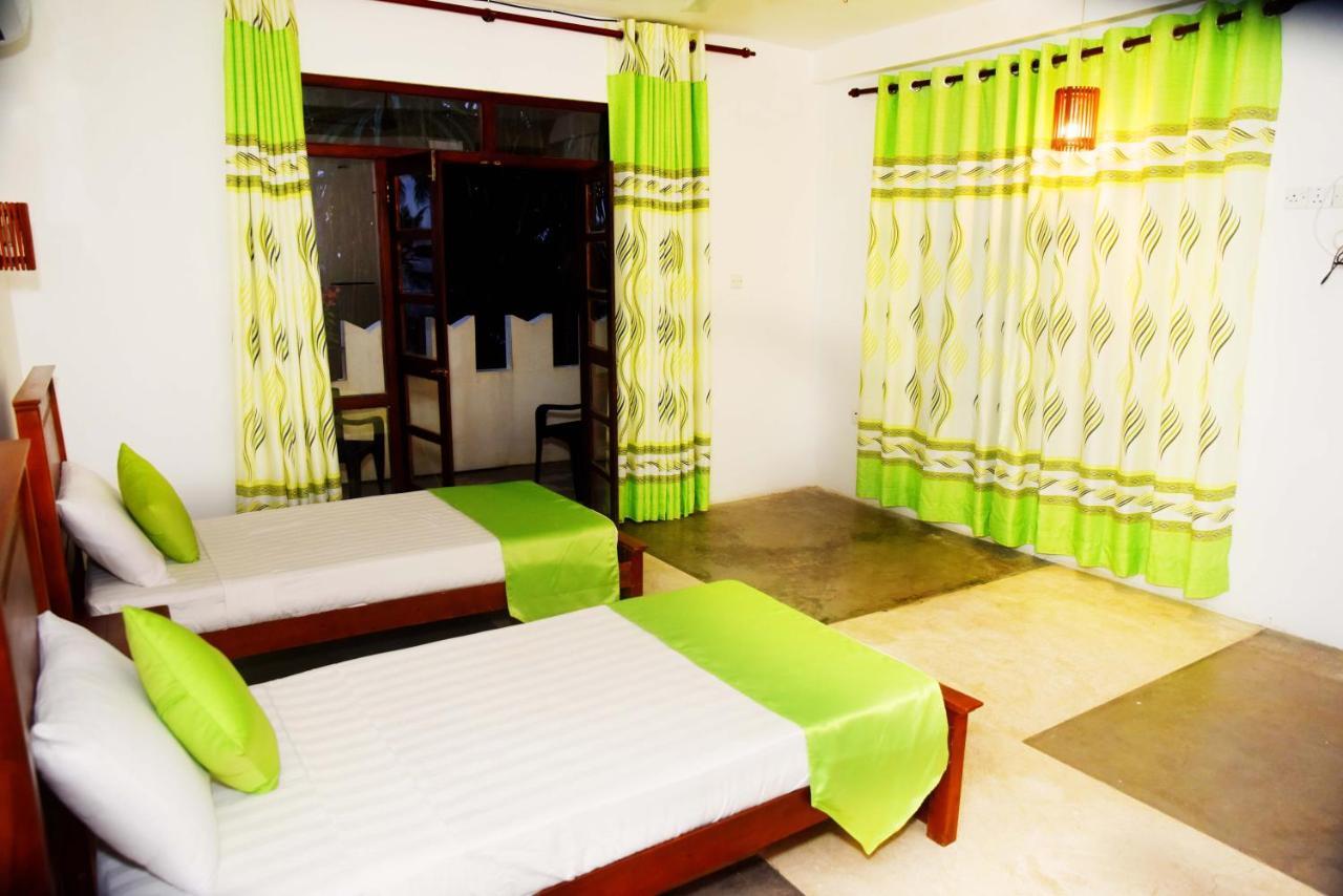 Akurala Beach Boutique Resort מראה חיצוני תמונה