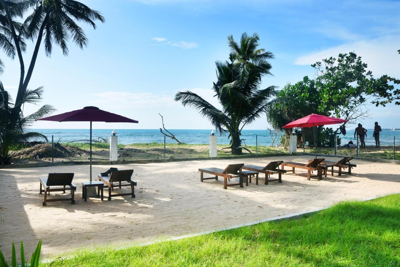 Akurala Beach Boutique Resort מראה חיצוני תמונה