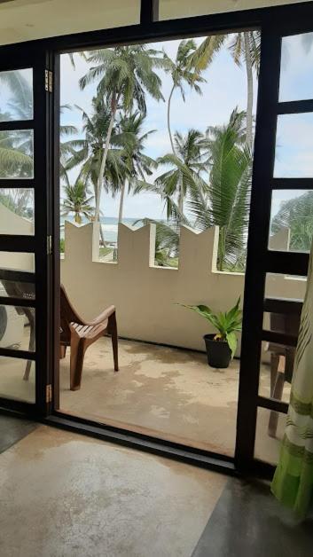 Akurala Beach Boutique Resort מראה חיצוני תמונה