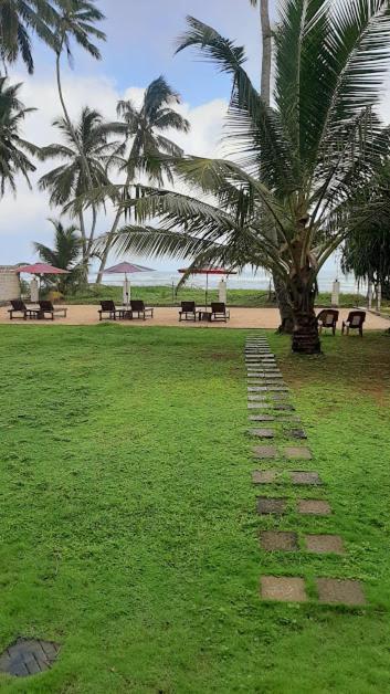 Akurala Beach Boutique Resort מראה חיצוני תמונה