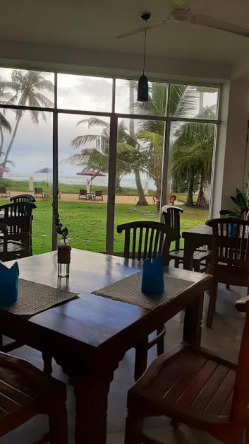 Akurala Beach Boutique Resort מראה חיצוני תמונה